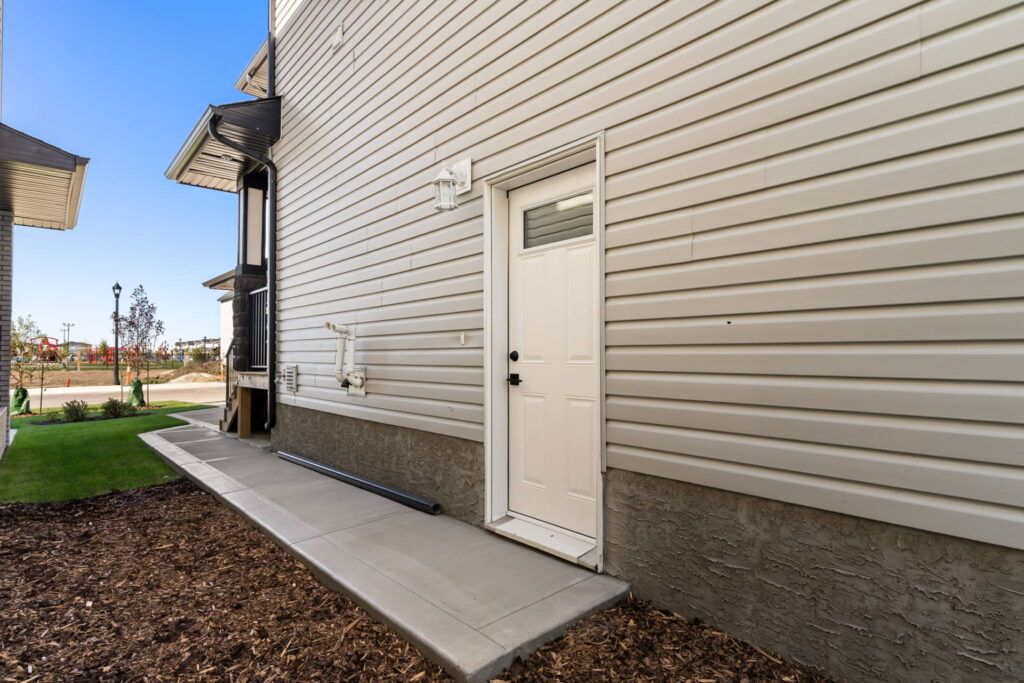 34-web-or-mls-3105-Copeland-Road-34